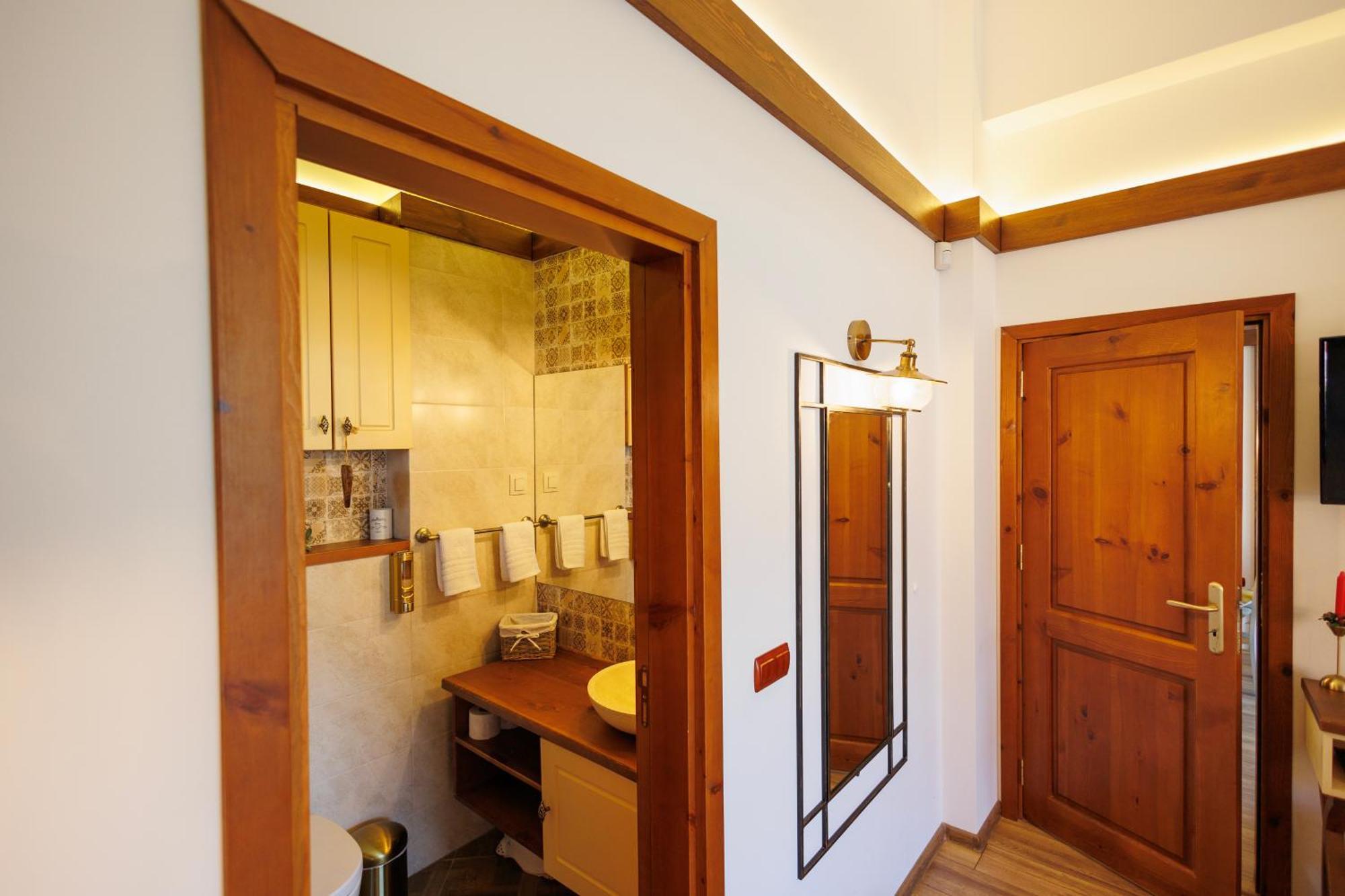 Mountain Villa Jordan- With Jacuzzi Razlog Ngoại thất bức ảnh